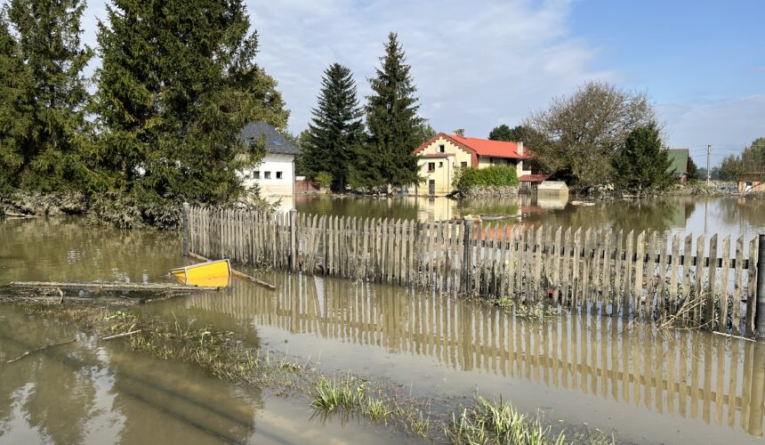 Pomoc dětským domovům postiženým povodněmi