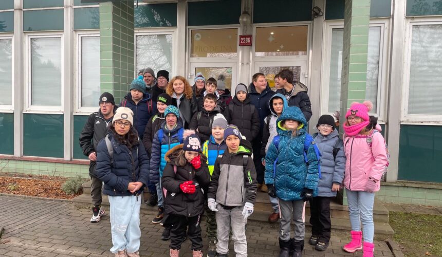 Výlet do Dvora Králové – výroba vánočních ozdob